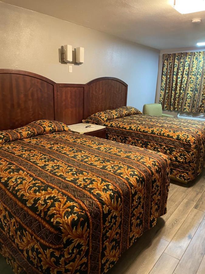 Regency Inn Норко Екстер'єр фото